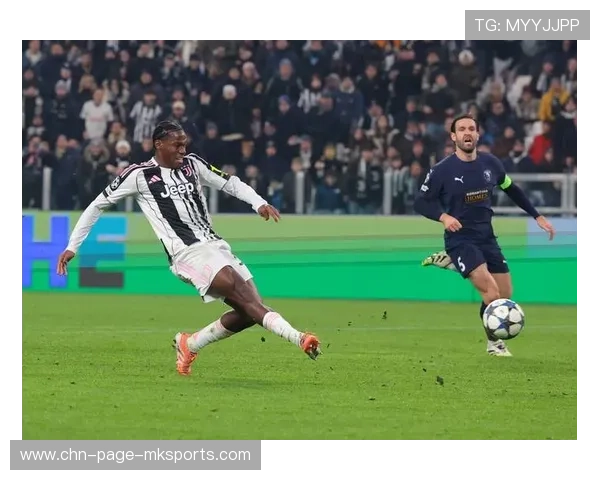 尤文门前的顽强拼抢：为球队争取宝贵的进球机会的背后力量