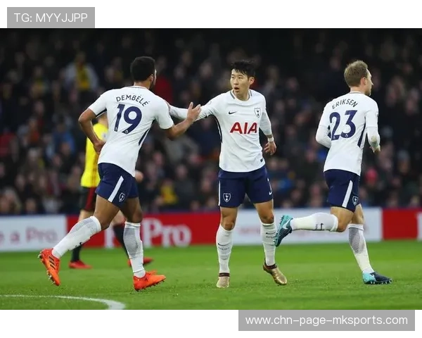 热刺弧顶远射命中，孙兴慜一脚世界波惊艳观众