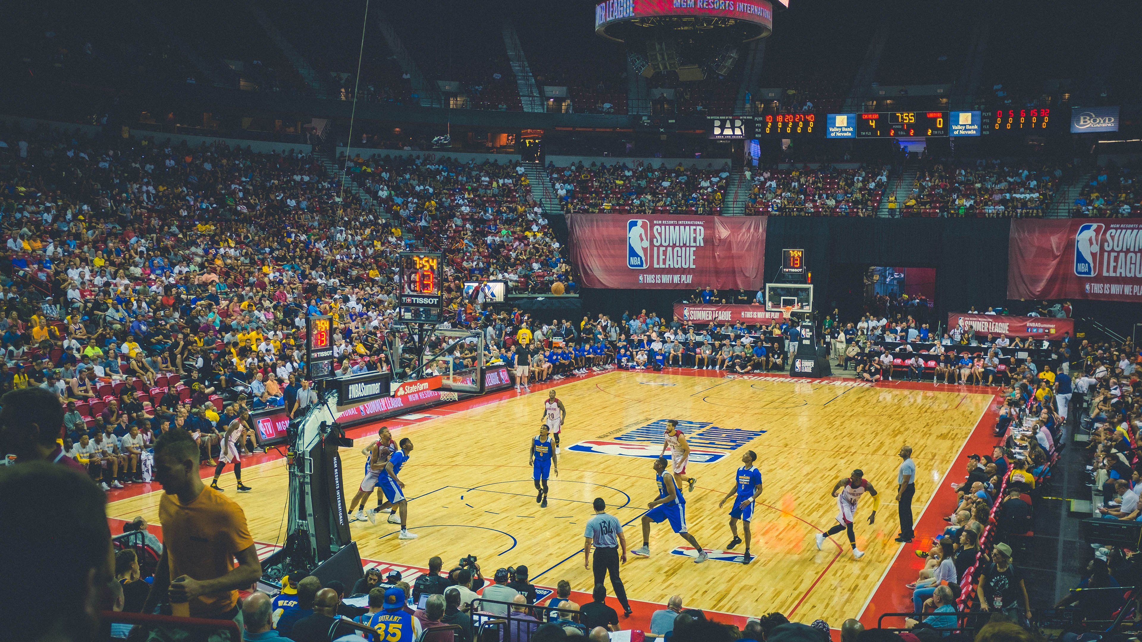 mk体育现在-CBA俱乐部重视替补阵容建设提升轮换深度与持续输出，cba替补队员都有谁